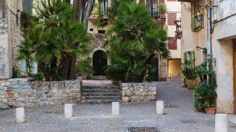 Antibes Old Town(2)