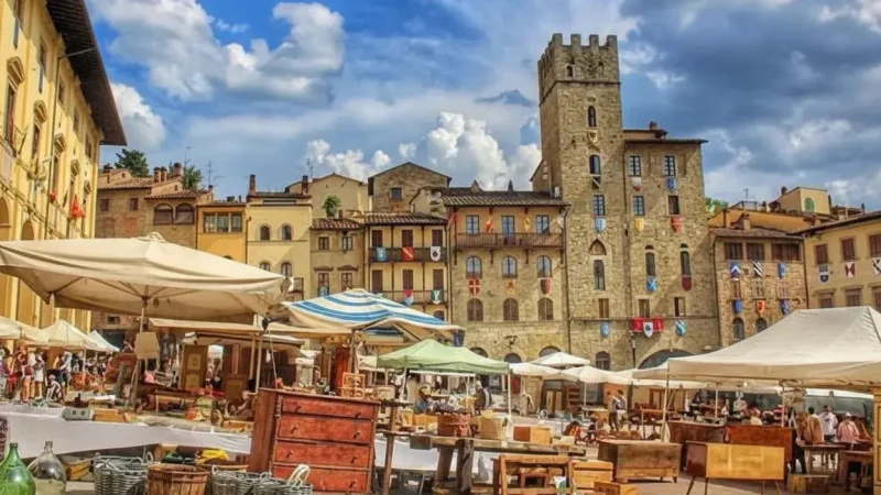 Antique Fair of Arezzo(2)