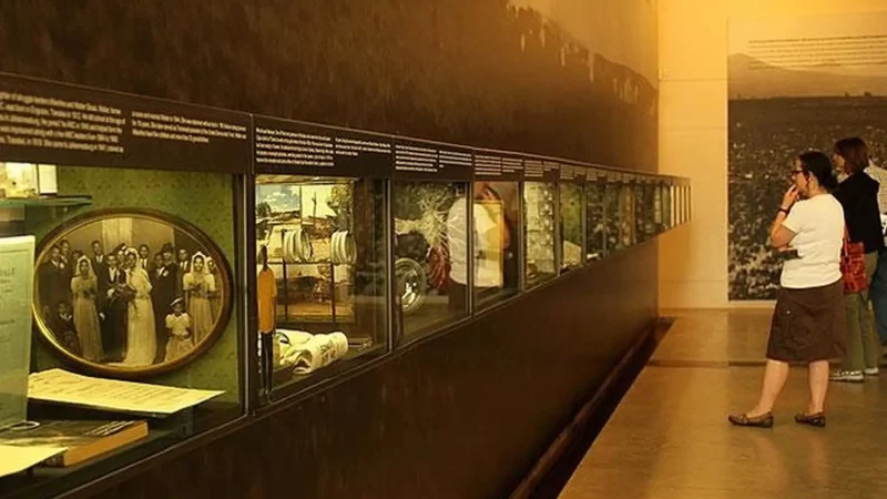 Apartheid_Museum_тАУ_South_AfricaтАЩs_modern_history_museum_02