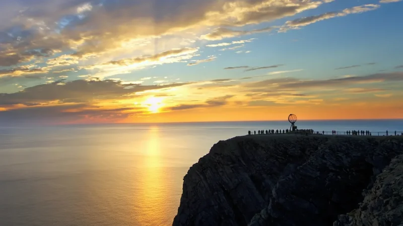 Arctic Ocean Viewpoints – Endless sea horizons(3)