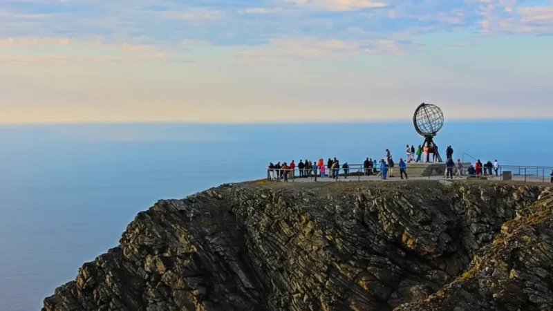 Arctic Wind Shelters – Rest points on the plateau(6)