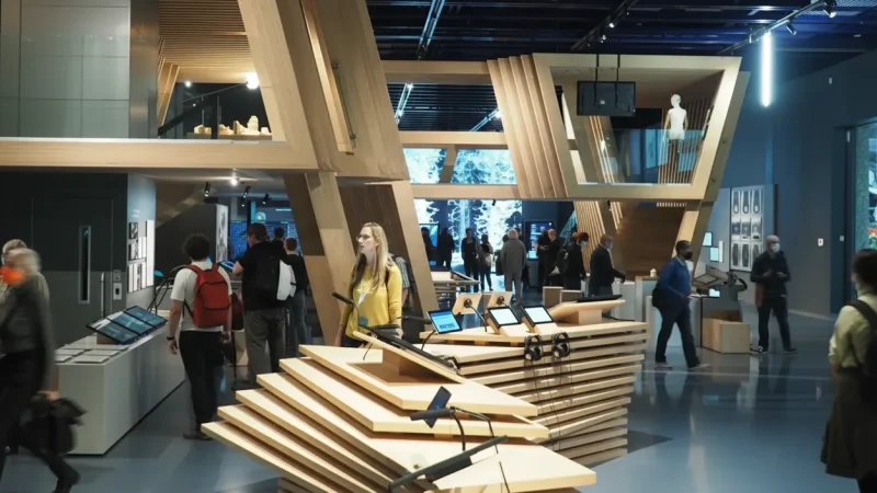 Ars Electronica Center – Technology & Media Museum(2)