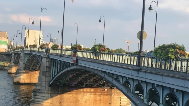 Asnières-sur-Seine – Known for historic town charm(1)