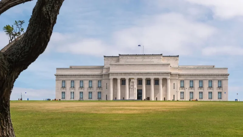 Auckland_War_Memorial_Museum_04