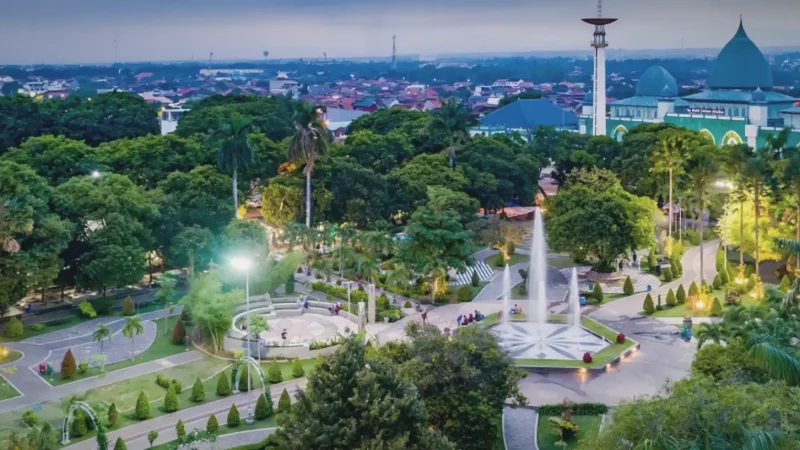 Banyuwangi City Park (Taman Blambangan)(6)