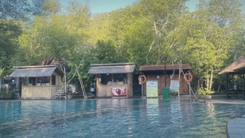 Banyuwedang Hot Spring(1)