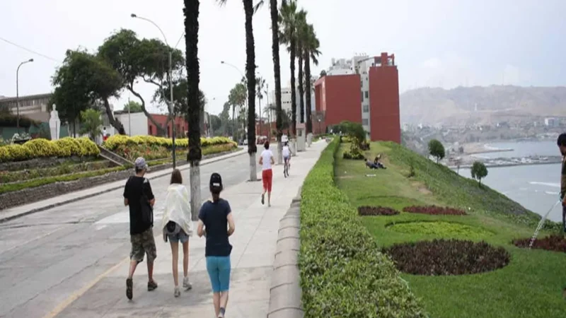 Barranco_Boardwalk_–_Coastal_walking_paths__03