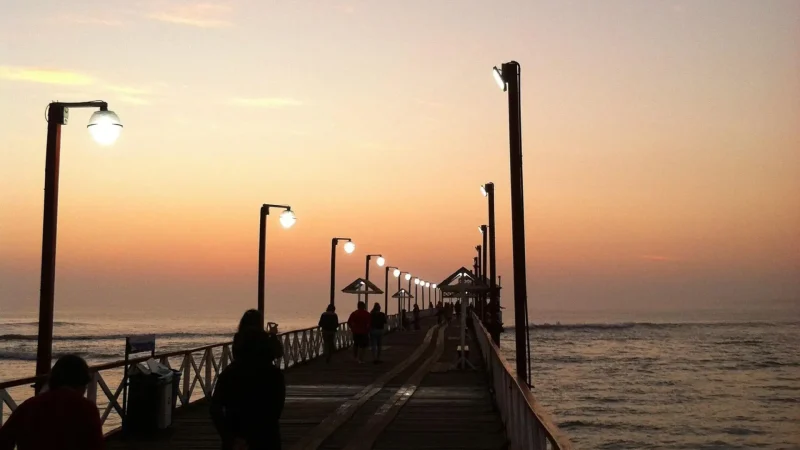 Beachfront_Walkway_–_Seaside_strolling_path__04