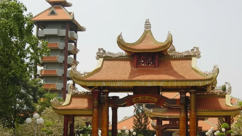 Ben Duoc Memorial Temple(3)