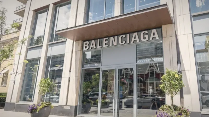 Bloor Street – Shopping & dining area(8)