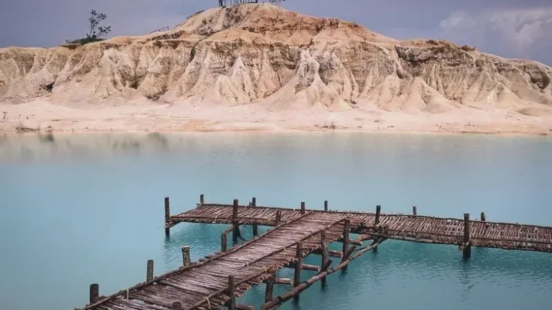 Blue Lake (Danau Biru)(2)
