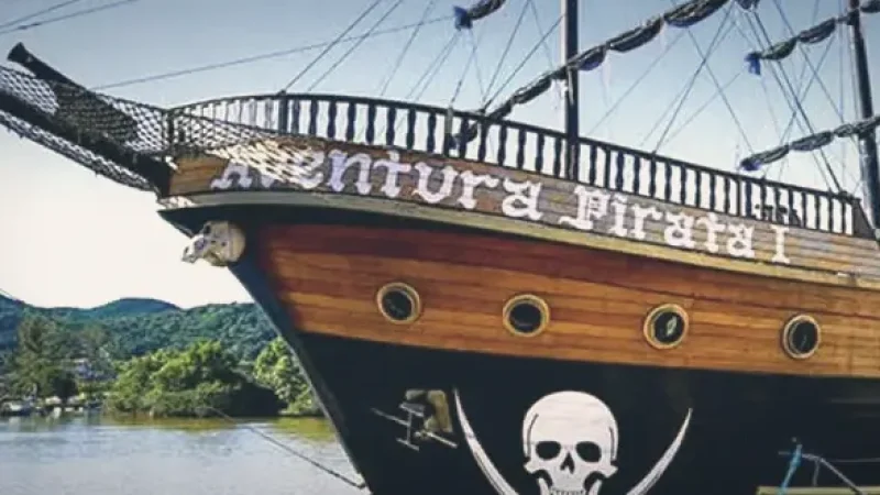 Boat Tour Routes – Coastal exploration(1)