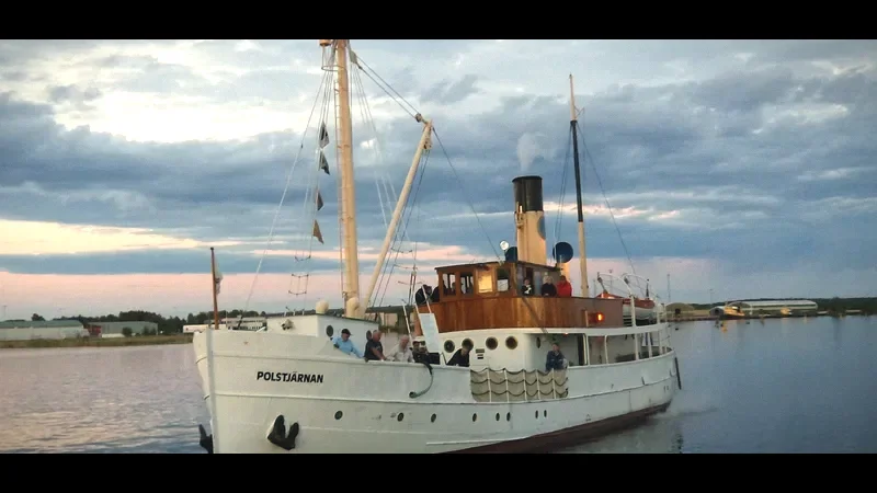 Boat Tours on Lake Vänern(3)