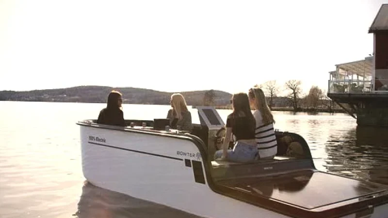 Boat Tours on Local Lakes – Cruises(5)