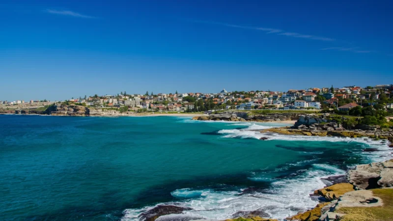 Bondi to Coogee Coastal Walk – Scenic cliffside walking trail(3)