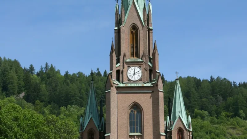 Bragernes Square – Main Town Square and Cafés(4)