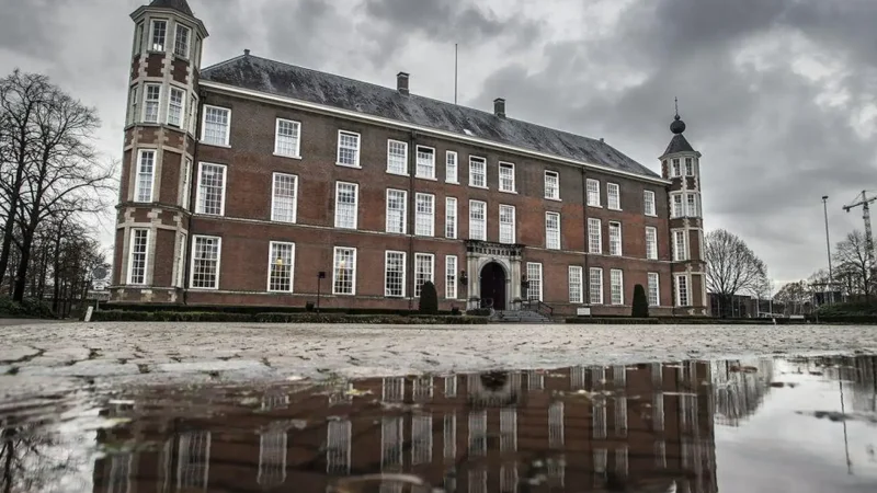 Breda_Castle_02