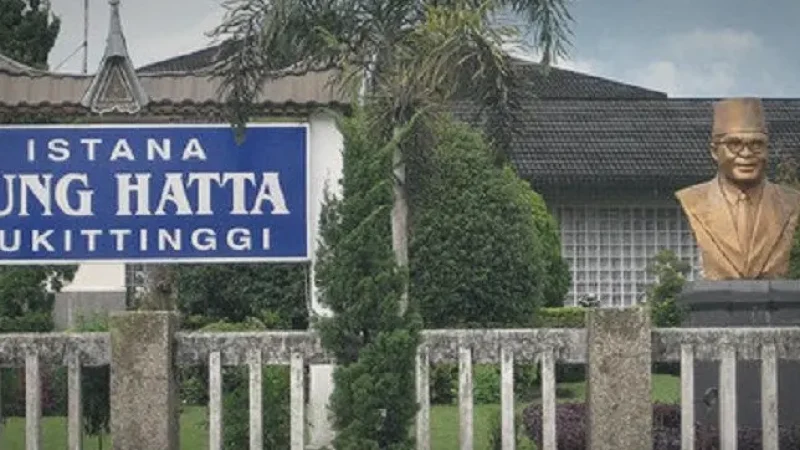 Bung Hatta Palace(6)