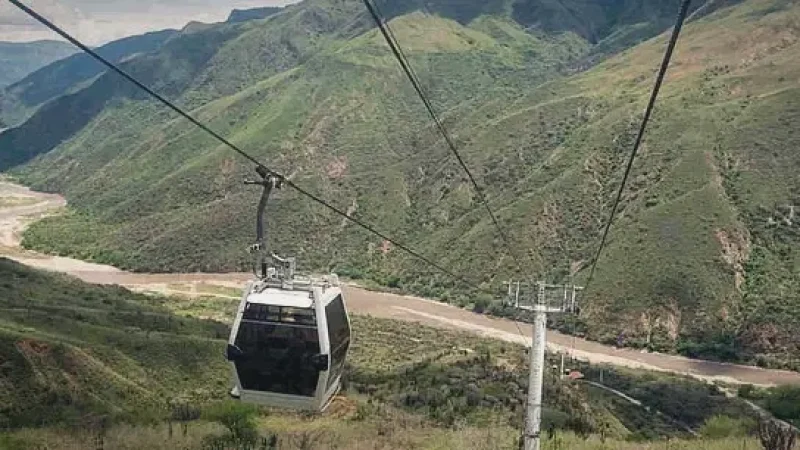 Cable Car Station – Panoramic canyon views(3)