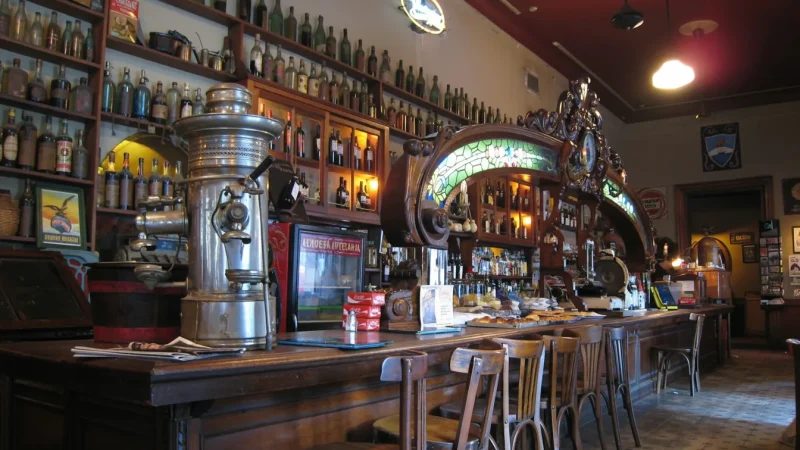 Café Bars of Avenida de Mayo – Traditional cafés(5)