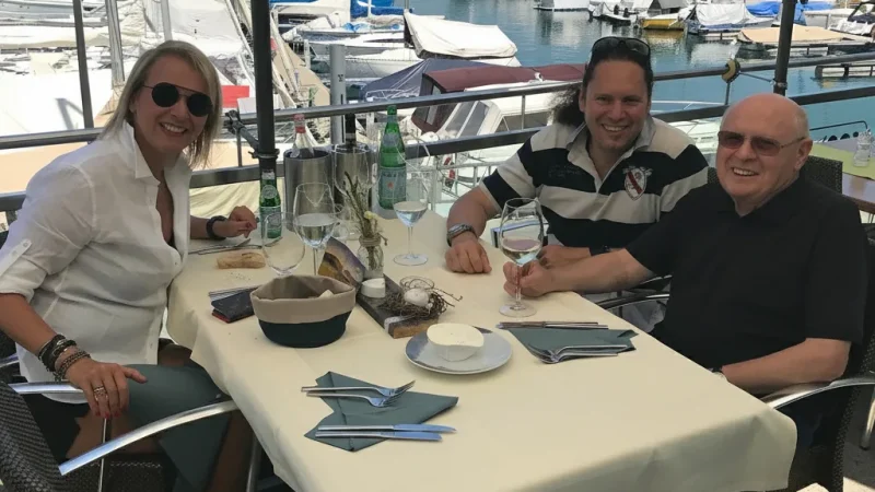 Cafés by the Lake – Dining with Views(6)