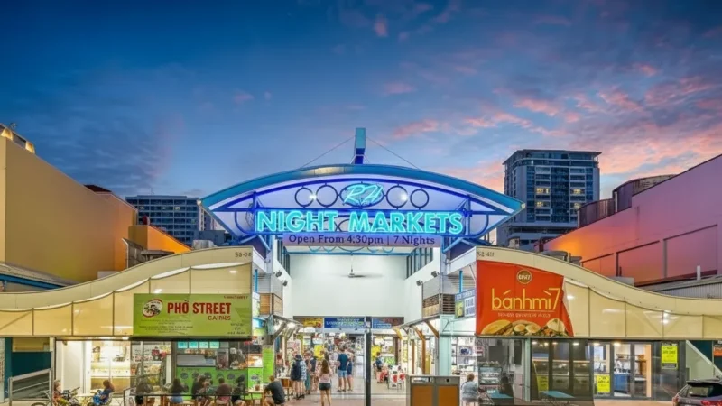 Cairns Night Markets – Shopping & food(3)