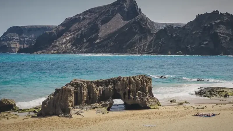 Calheta Beach – Quiet Area(3)