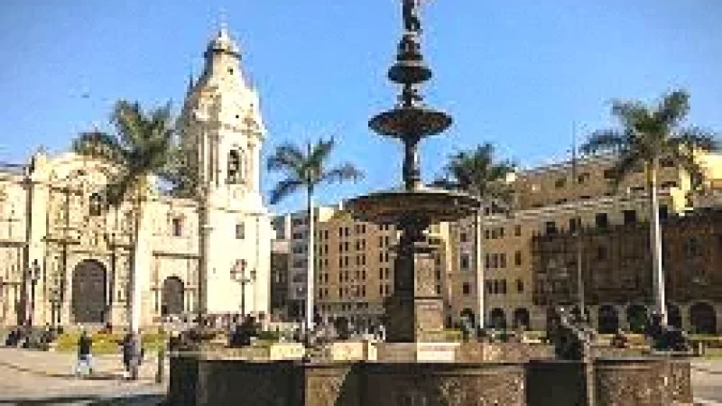Callao Cathedral – Historic religious sit(6)