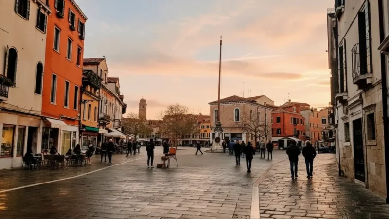 Campo Santa Margherita(3)