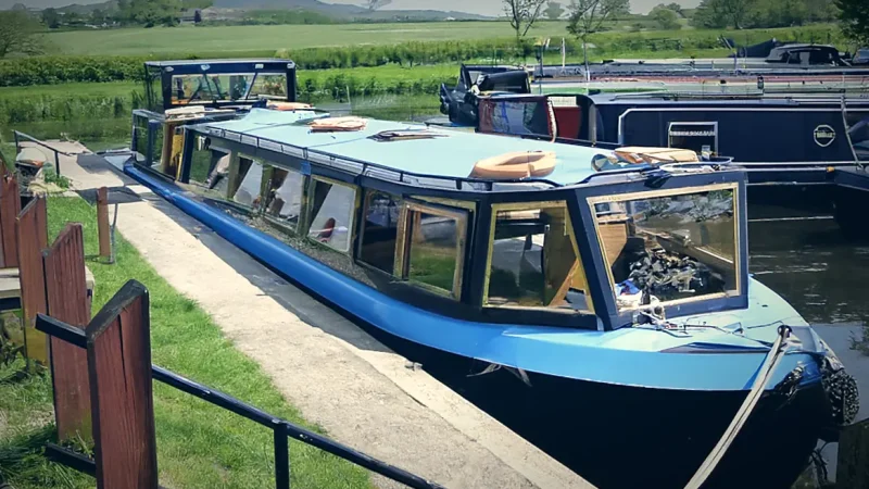 Canal Boat Cruises(1)