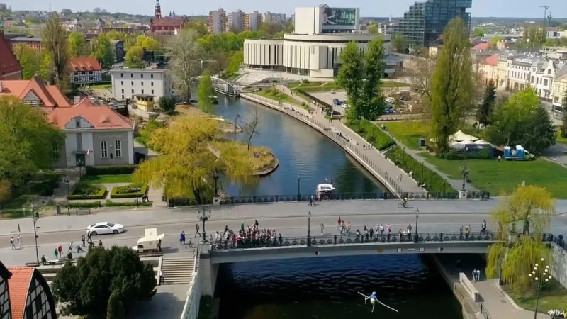Canal_Bridges_01