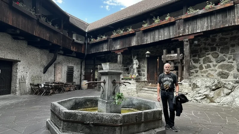 Castle Courtyard – Historic inner area(5)
