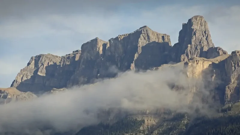Castle Mountain Viewpoint(2)