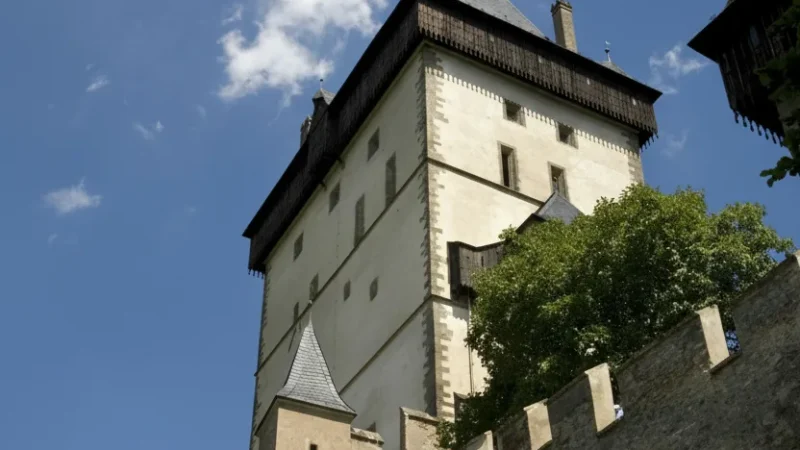 Castle Towers – Panoramic views(4)