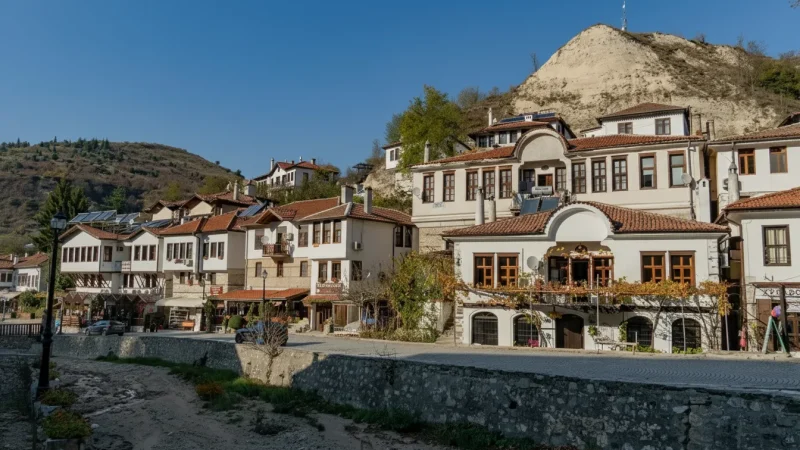 Castle Viewpoint – Panoramic river views(3)