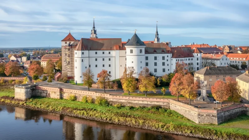 Castle Viewpoints – Panoramic river scenery(6)