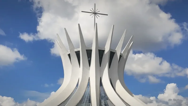 Cathedral Plaza – Open public space(11)