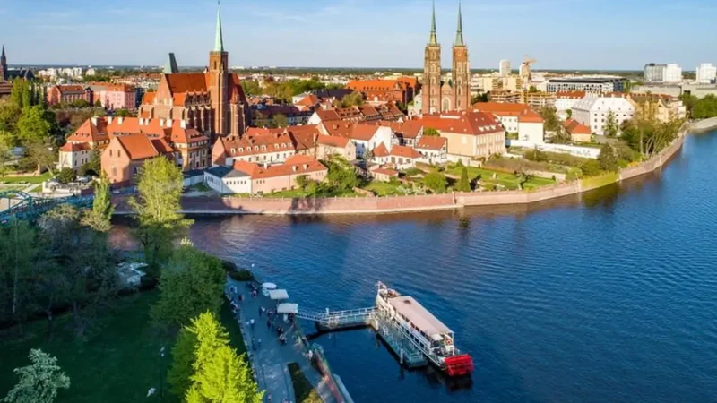 Cathedral_Island_(Ostrów_Tumski)_02