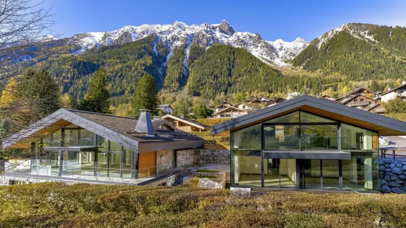 Chamonix-Mont-Blanc – Alpine town(2)