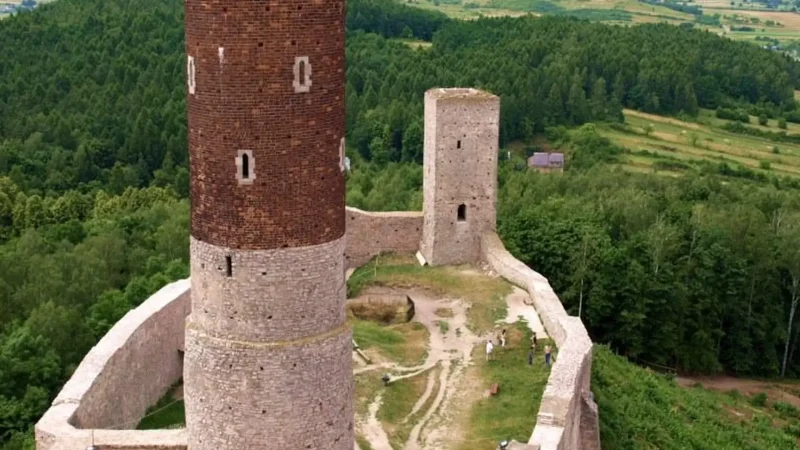Chęciny_Royal_Castle_03