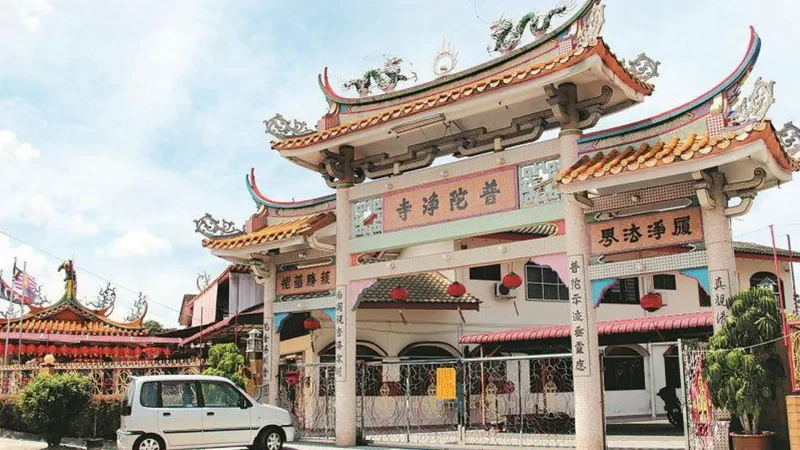 Chinese_Temple_(Selayang)_02