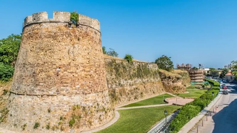 Chios_Castle_03