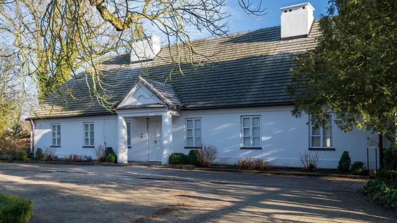 Chopin_Birthplace_Museum_03