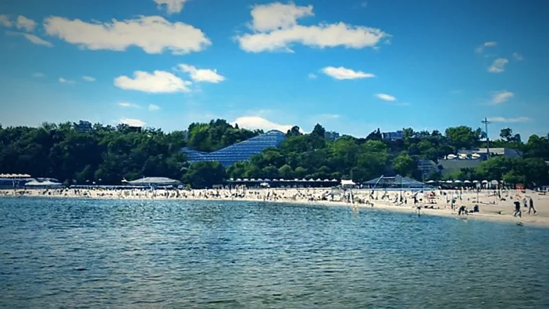 City Beach(1)