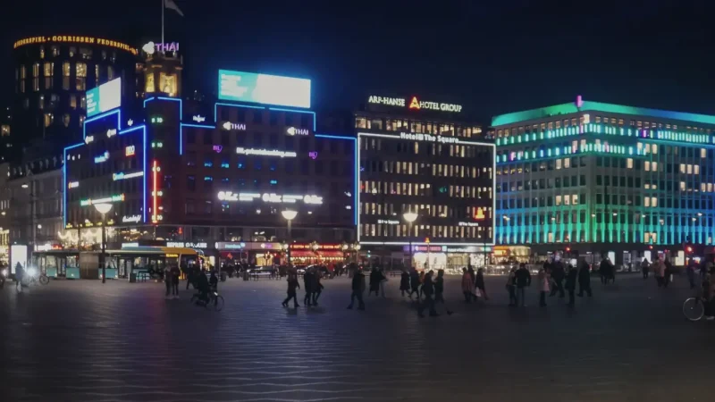 City Hall Square – Central public space(5)