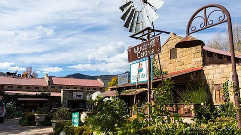 Clarens_Village_Square_тАУ_Caf├йs_and_local_life_02