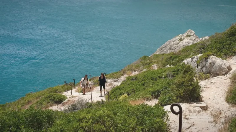Cliff Walks(4)