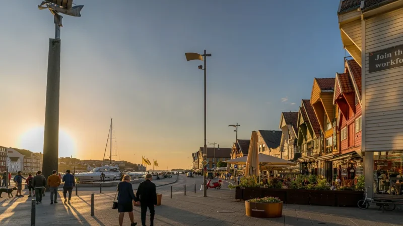 Coastal Promenade(1)