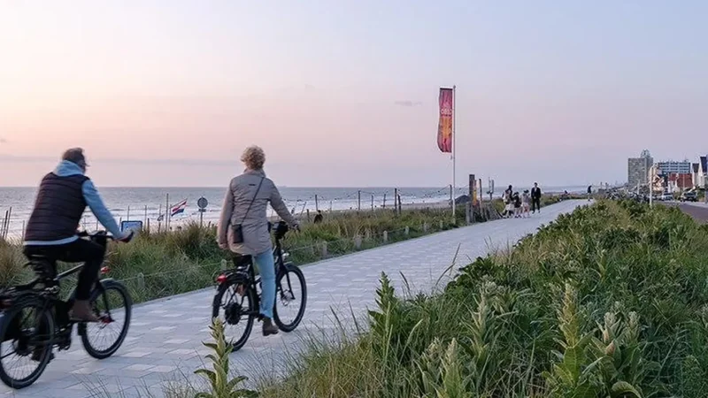 Coastal_Cycling_Routes_–_Scenic_bicycle_paths__06
