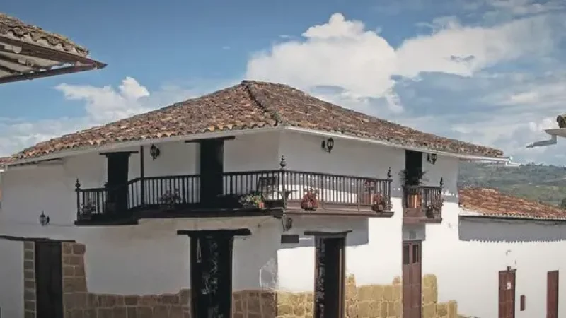 Colonial Houses – Preserved architecture(2)